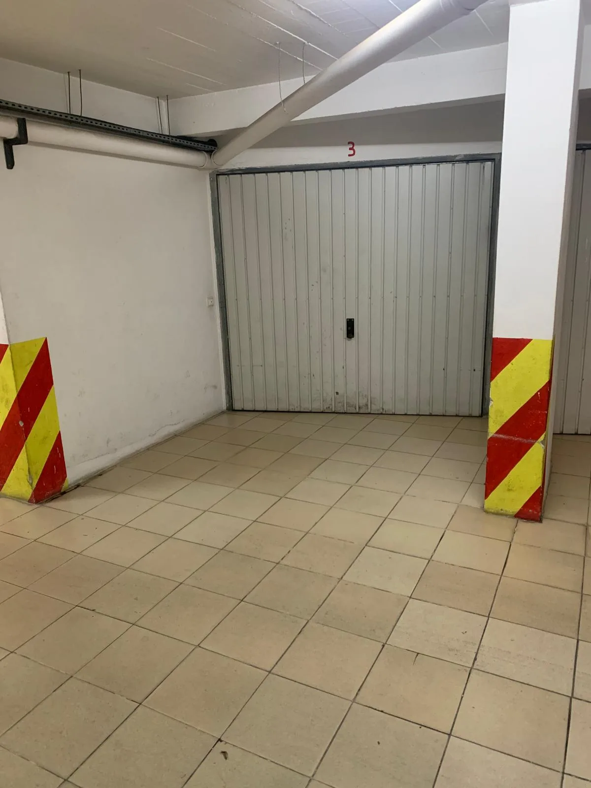 Garagem - Monte Belo Norte - imagem 1 de 6